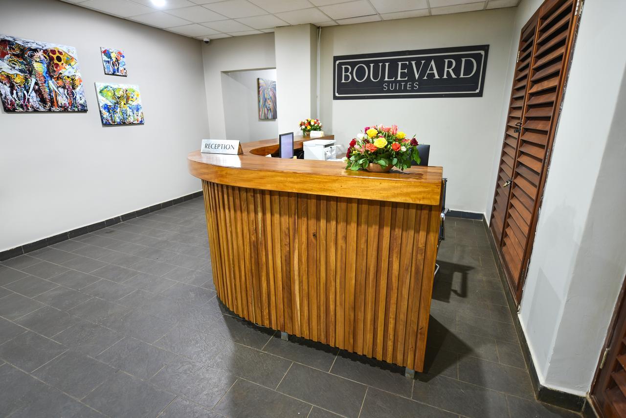 Kampala Boulevard Suites Екстериор снимка